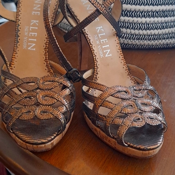 Anne Klein Shoes - 🌻3/$15 Anne Klein shoes